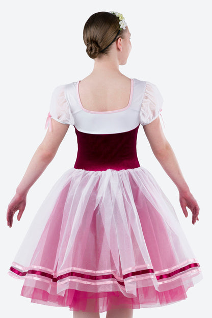 L3693 - DANCE OF THE PEASANTS